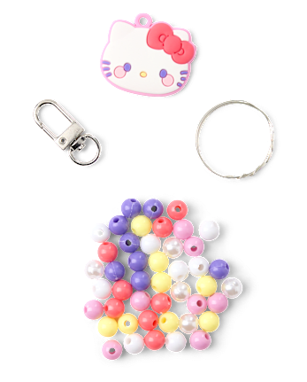 Hello KittyÂ® x SweetheartsÂ® DIY Phone Keychain Set