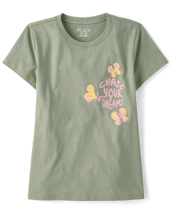 Girls Chase Your Dreams Graphic Tee