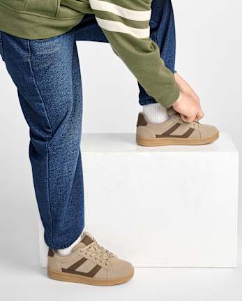 Boys Colorblock Low Top Sneakers - BEIGE