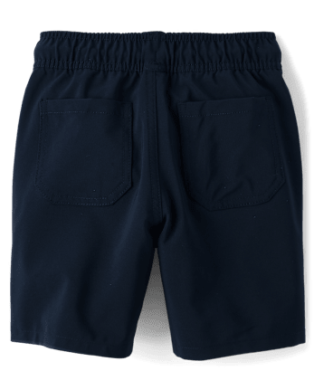 Paquete de 2 pantalones cortos tipo jogger sin cierres de secado rápido para niños