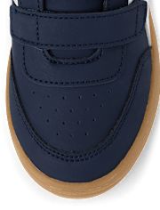 Boys Colorblock Low Top Sneakers - Little Essentials