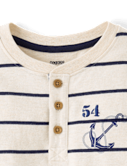 Haut Henley rayé brodé pour garçon - Driftwood Bay
