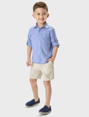 Conjunto de 2 piezas de camisa con botones y pantalones cortos sin cordones para niños - Lino