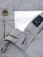 Pantalones chinos ajustados de uniforme para niños