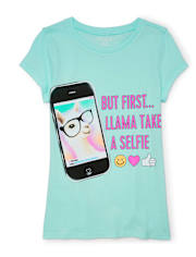 Camiseta con gráfico "Pero primero...Llama Take A Selfie" para niñas