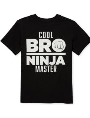 Camiseta con gráfico Bro Ninja para niños