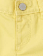 Short en jean à ourlet effiloché pour bébés et petites filles