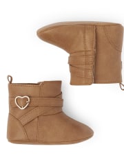 Baby Girls Faux Suede Heart Buckle Booties