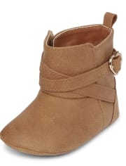 Baby Girls Faux Suede Heart Buckle Booties