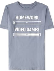 Camiseta gráfica de videojuegos de tareas para niños