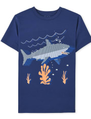 Camiseta con estampado de tiburón para niños