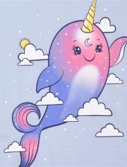 Camiseta con estampado Narwhal para niñas