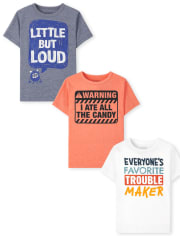 Paquete de 3 camisetas con gráfico Sassy para niños pequeños