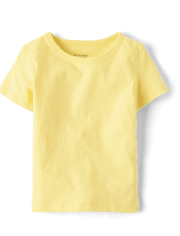 Camiseta básica con capas de uniforme para niños pequeños