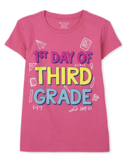 Camiseta estampada de tercer grado para niñas