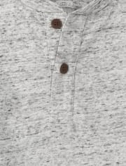 Camiseta con cuello henley Marled para niños