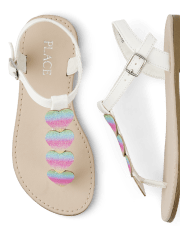 Sandalias con corazones arcoíris para niñas