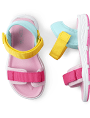 Sandalias con bloques de color para niñas pequeñas