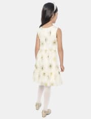 Vestido escalonado de malla con estrellas metalizadas para niñas