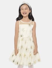 Vestido escalonado de malla con estrellas metalizadas para niñas