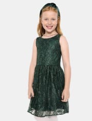 Vestido ajustado y con vuelo de encaje con aberturas para niñas