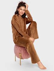 Pijamas de terciopelo para mujer