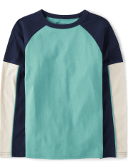 Top raglán con bloques de color para niños