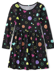 Vestido diario para niñas con icono de arcoíris
