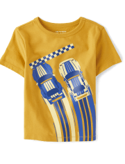 Camiseta con gráfico de coche de carreras para bebés y niños pequeños