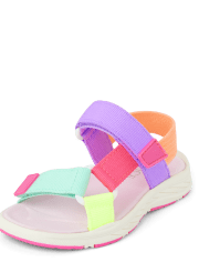 Sandalias tejidas con bloques de color para niñas pequeñas