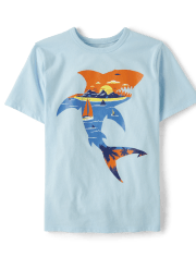 Camiseta con gráfico de tiburón para niños