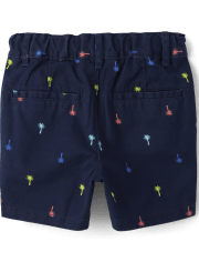 Shorts chinos para niños pequeños con palmeras