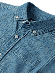 Camisa con botones de cambray para niño