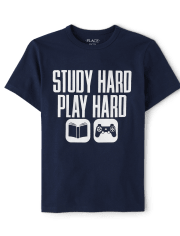 T-shirt graphique « Étudier dur, jouer dur » pour garçons