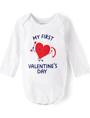 Body graphique pour la première Saint-Valentin de bébé