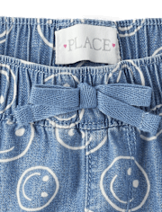 Short en chambray à enfiler pour filles avec visage souriant