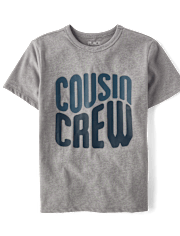 T-shirt graphique Cousin Crew pour enfants