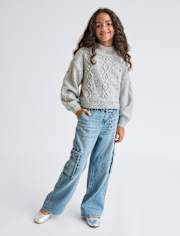 Pull court en maille torsadée avec fausses perles pour fille