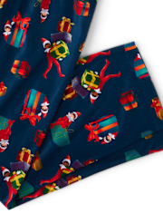 Adult Matching Family The Elf On The Shelfâ¢ Button Front Pajamas