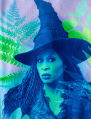 Girls Wickedâ¢ Elphaba Snug Fit Pajamas