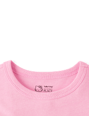 T-shirt graphique Hello Kitty® à imprimé en relief pour la Saint-Patrick (filles)