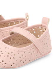 Ballerines fleuries perforées pour bébés filles