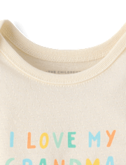 Body graphique « Bébé aime grand-mère »