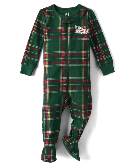 Family PJs Macys Christmas Holiday One Pieced Footed Pajamas Size
