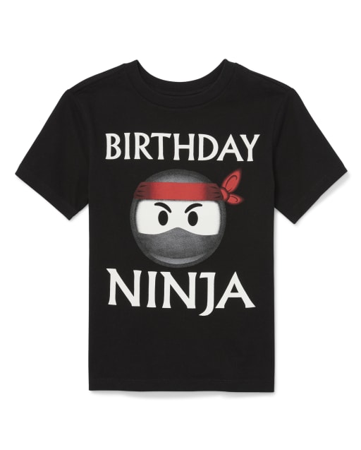 Camiseta con gráfico Ninja de cumpleaños para niños