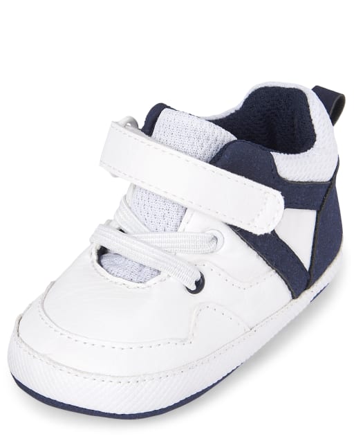 Zapatillas altas para bebé niño