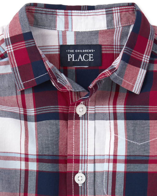 dad and baby matching button up shirts