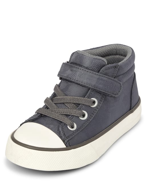 Zapatillas deportivas de caña media de camuflaje para niños pequeños