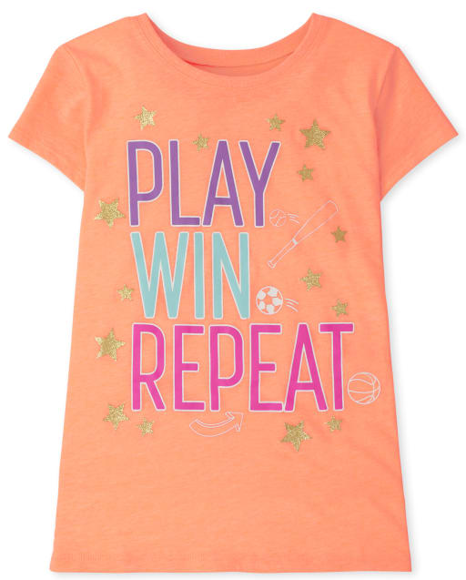 Camiseta con estampado Play Win Repeat para niñas
