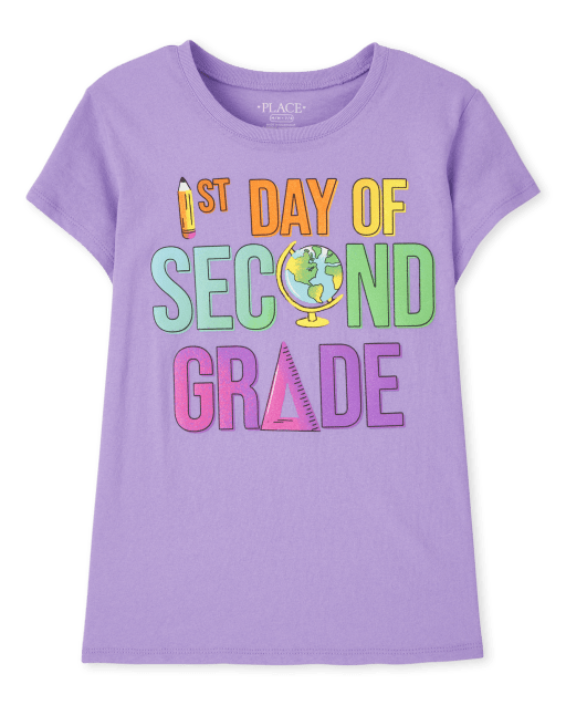 Camiseta gráfica de manga corta para niñas de segundo grado